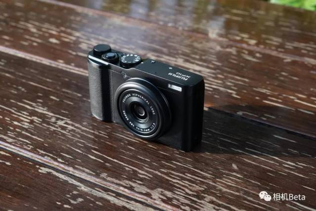 fujifilm 富士 xf10:真要与理光gr怼一怼?