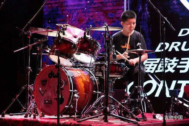 魔菇夏令营盛大落幕 dw sabian鼓手中国全国爵士鼓大赛盛大举行!