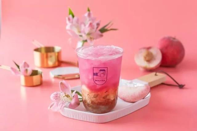 奶茶店又有新宠?甜甜蜜蜜桃子季,喝完人都变粉嫩了!