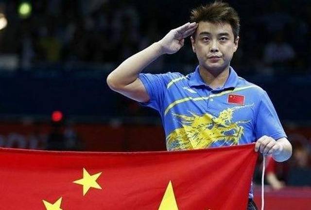 国乒的英雄!奥运十年王皓马琳刘国梁晒照:十年之后我心依旧!