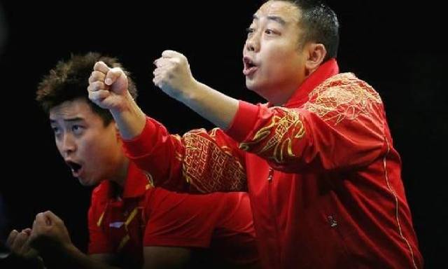 国乒的英雄!奥运十年王皓马琳刘国梁晒照:十年之后我心依旧!