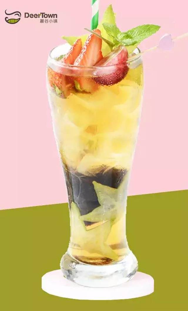一杯滋味曼妙,气韵深厚的饮品——蜜桃乌龙茶就此成为磕茶党的心头好