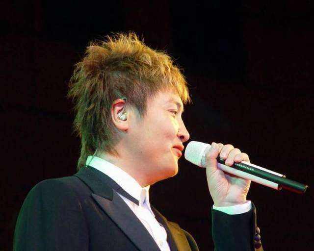 乐坛高音很强的十位男歌手, 林志炫第四, 张杰第六