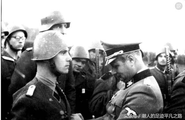 1944年7月诺曼底战役德国第二党卫军帝国装甲师在圣洛