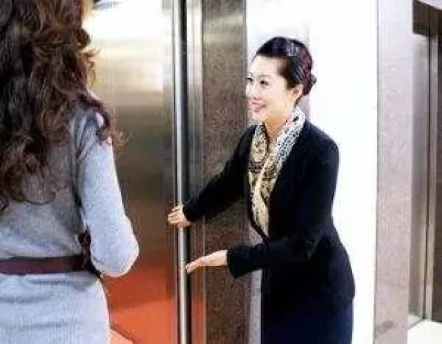 礼仪| 以后引导客户终于不用在楼梯口,电梯口徘徊了