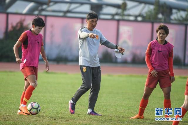 中国女足国家队在大连集训备战亚运会