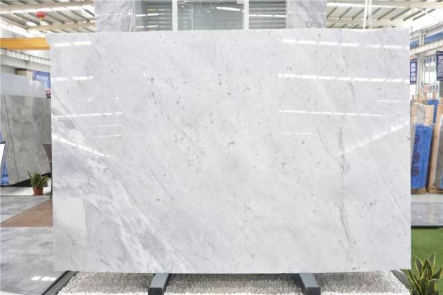 卡拉拉白—设计师最喜爱的白色大理石