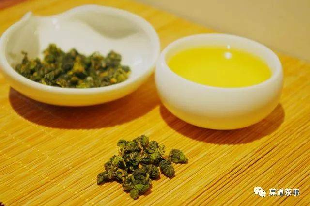 1,乌龙茶在制作过程中茶叶中的儿茶素会随着发酵温度的升高而相互图片