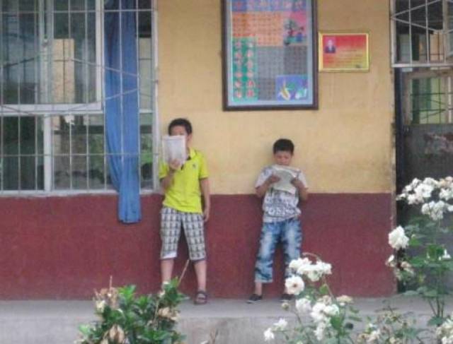 教师不能让学生罚站抄写课文也是变相体罚那老师应该怎么做