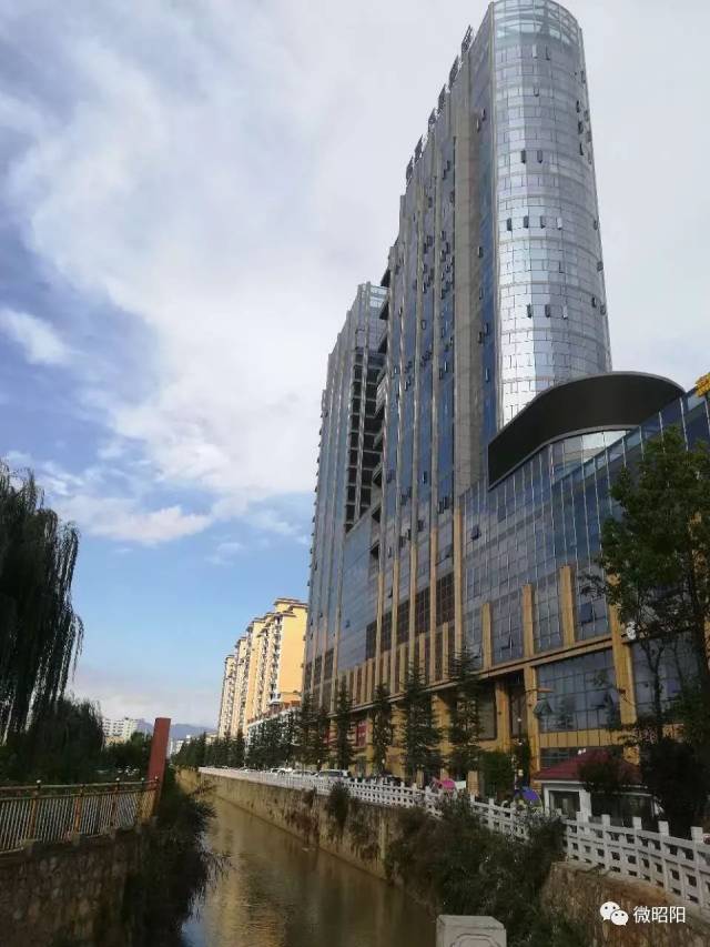 人民日报:昭阳区这条黑臭河终于变了模样