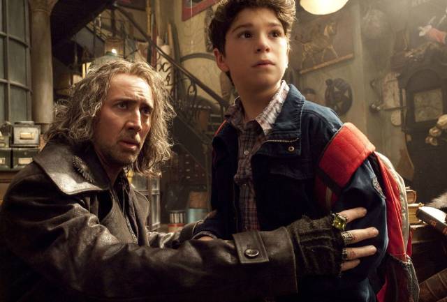 他们是平行宇宙的信使,高维空间执剑人,还是《三体》中的智子?