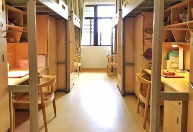 医学院宿舍真容曝光!原来我们曾经这么能吃苦!
