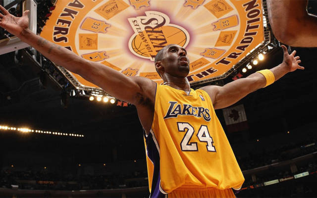 科比职业生涯5张最重要照片,不黑不粉,他是伟大的球员!