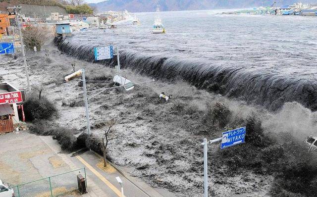 日本311大地震引发的海啸