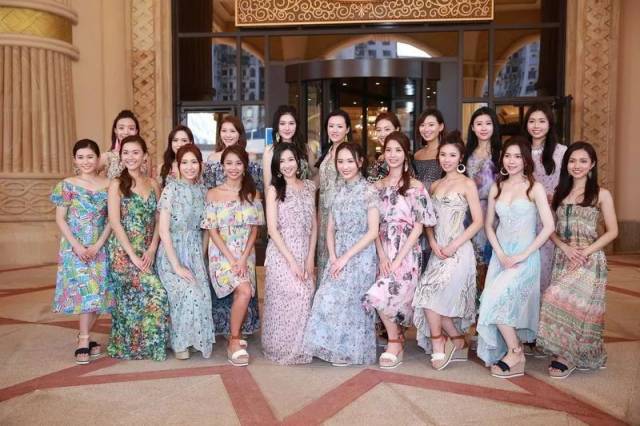 2018港姐冲出香港去澳门取景,酒店门口留倩影