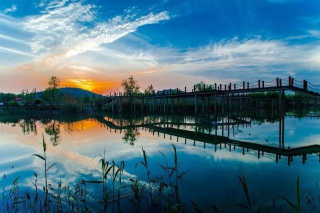 徐州市的后花园——吕梁山风景区,位于徐州铜山区区东南20余公里处
