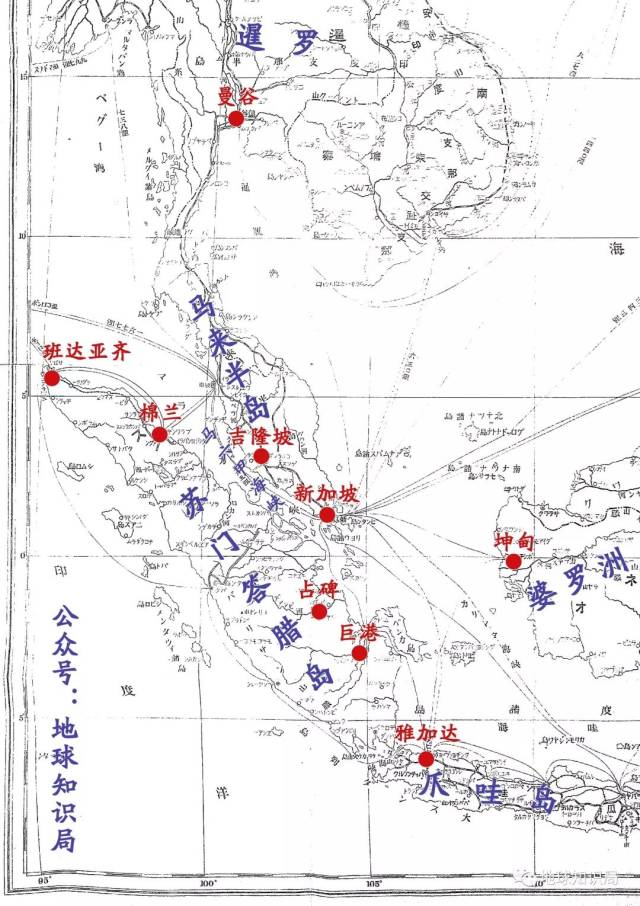 马六甲海峡的对面便是印度尼西亚的 苏门答腊岛.