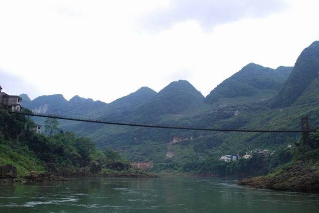 珠江源头,南地八大美景—广西八十里画廊马山红水河