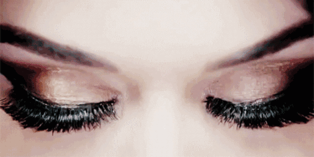 男人眼中的红玫瑰,女人眼中的小野猫,红了百年的《卡门》要撩你