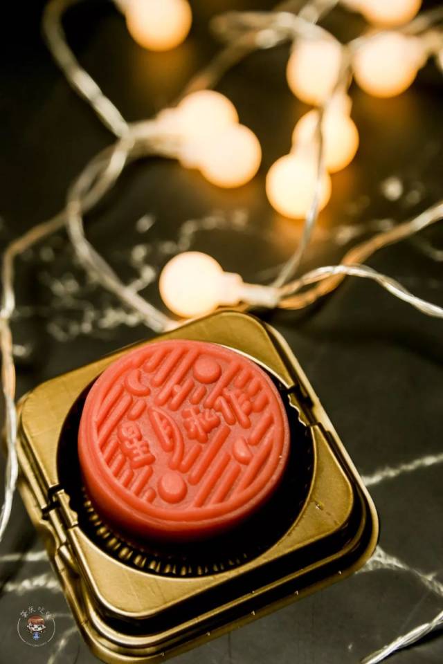 这款颜值爆表的moon cake,连兰博基尼也专门定制!