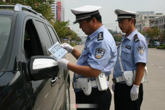 买新车多长时间上牌 9a7fc7e75f2e4f4591913b5248f49963.jpeg