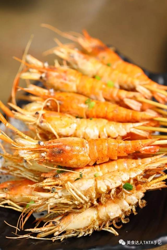 这艘5000平方的超级渔船开到广州 | 200+种海