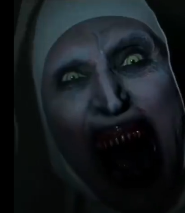 恐怖电影《修女》广告被投诉,毫无征兆鬼脸出现,网友被吓惨了