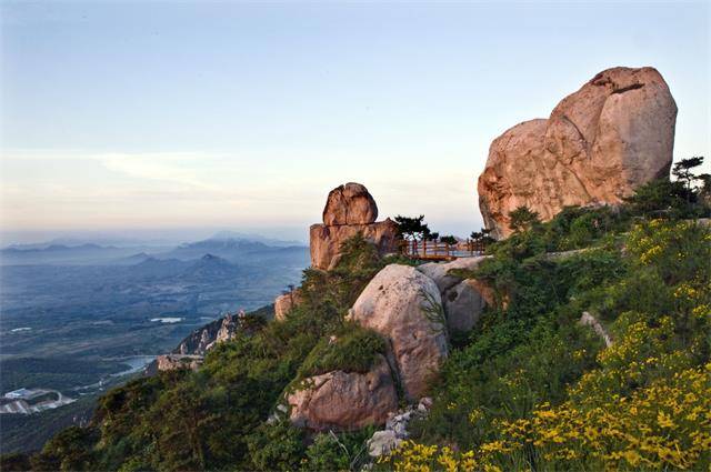 五莲山人口_五莲山风景区