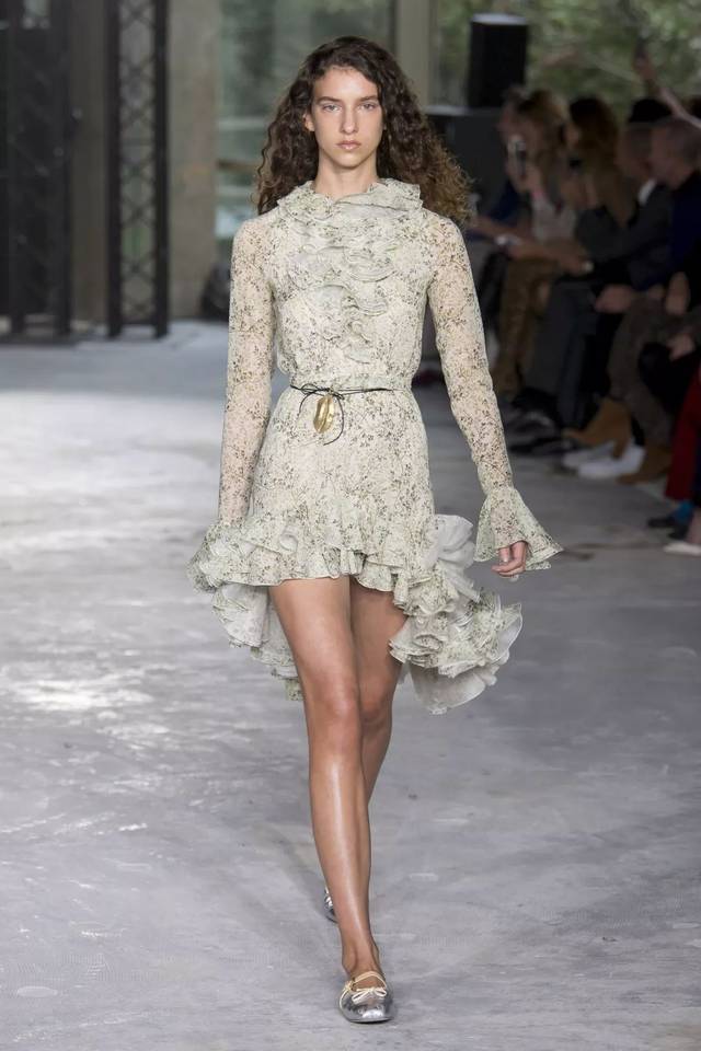 giambattista valli 2018春夏巴黎时装周雪纺印花连衣裙