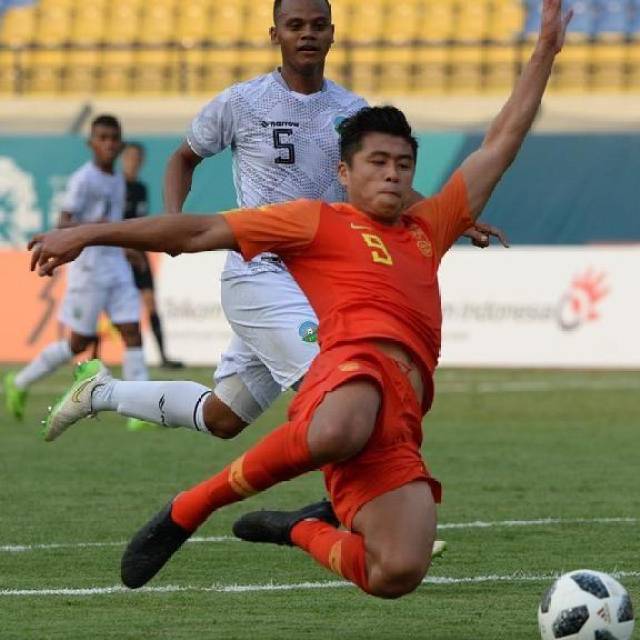 U23国足与东帝汶一战打出了恒太VS大翔的既