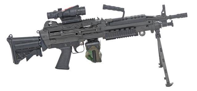 m249是美军以比利时fabrique nationale(fn)制造的fn minimi轻机枪的