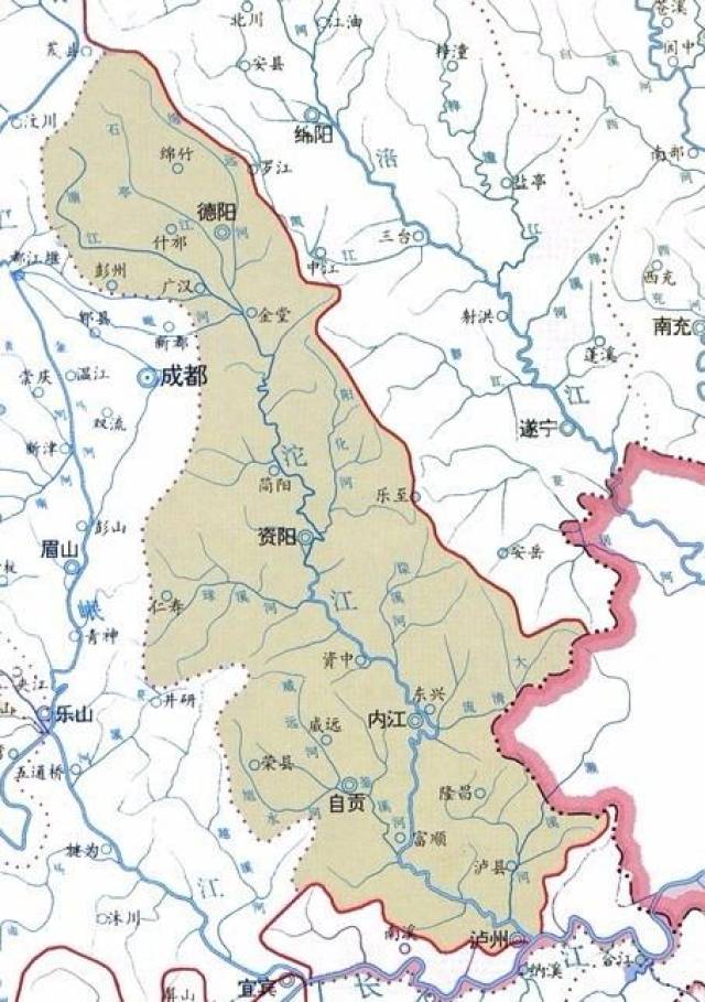 为什么四川盆地中心城市是盆地边缘的成都,重庆,而不在中央?