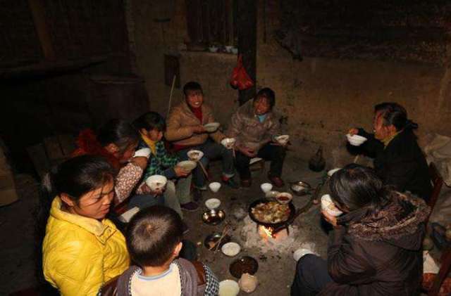 亲,二代表,三代了了了,说的是什么意思?