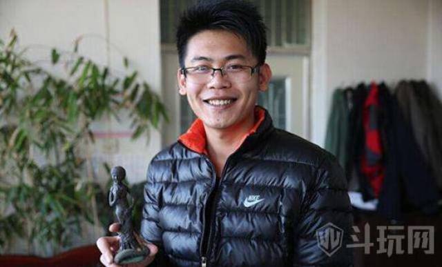 LOL小智成名曲在抖音火了,网友感伤回忆:以前