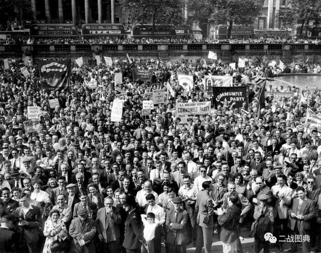 英国共产党集会,特拉法尔加广场,伦敦,1958年.