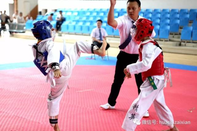 华池县体育馆举办2018年庆阳市青少年跆拳道联赛,比赛