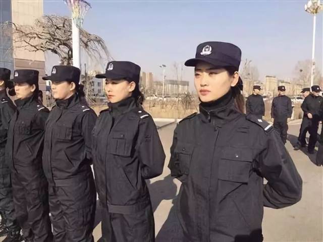 中国军事化学校