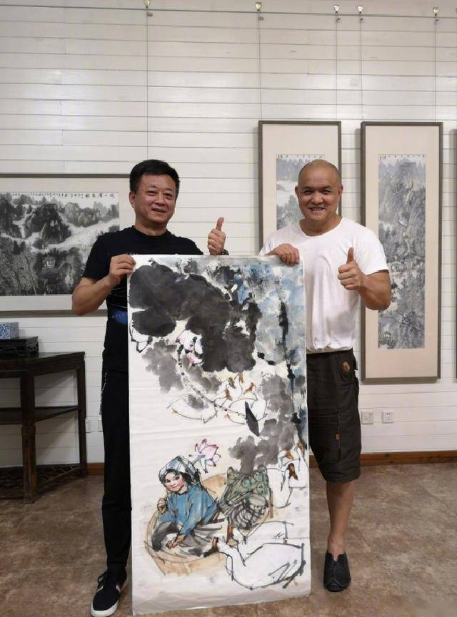 朱军拜师范曾学画已逾10年:作品曾拍130万,画中的妻子