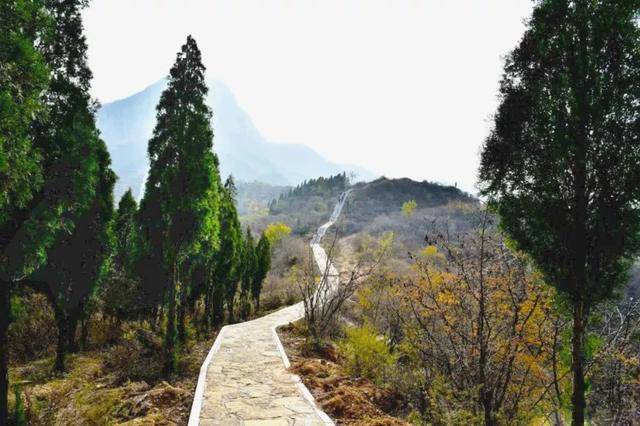 景区地址:洛阳市新安县石井镇峪里乡