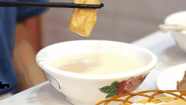 去这家豆浆店,我竟然吃了一百多块钱
