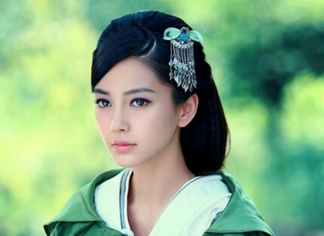 古装绿衣美人:美翻了