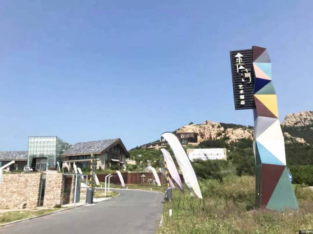 具象绘画研究工作坊教学成果展"在好运角旅游度假区金石湾美术馆开展