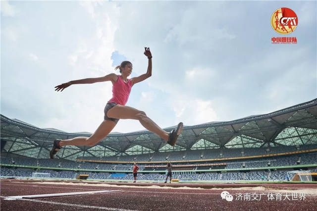 女子三级跳远 陈婷