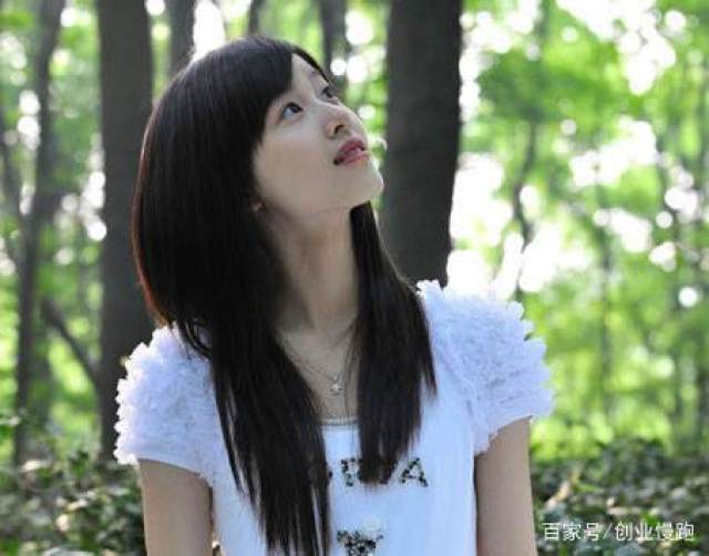 奶茶妹妹章泽天在京东刘强东手里都获得了哪些资源?