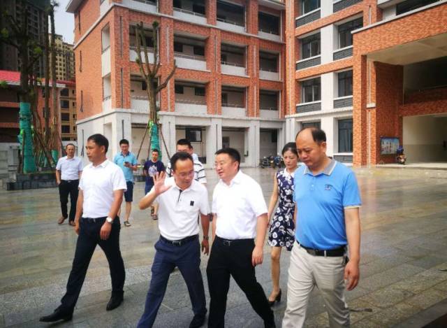眉山市副市长毛洪涛调研苏辙中学时这样说