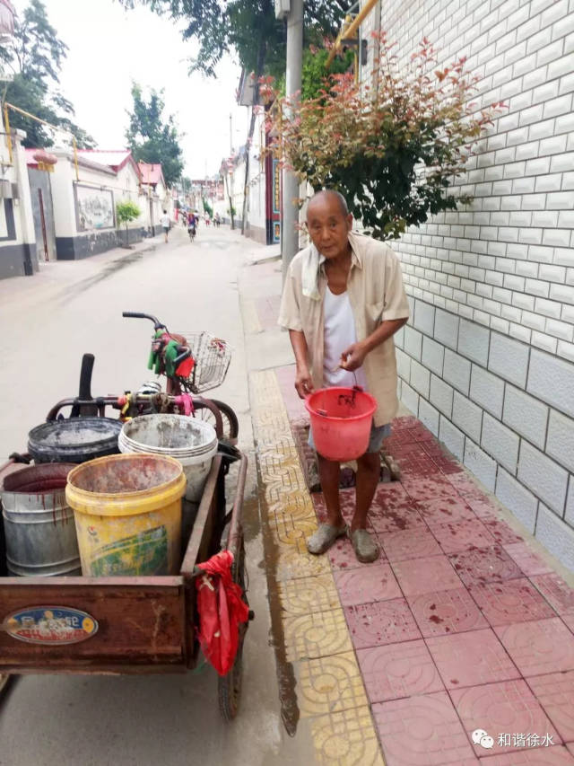【感动徐水】崔庄镇王铁庄村81岁老人王全营——多年义务浇花浇树,力