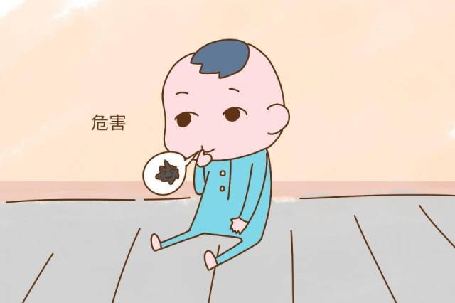 宝宝吃手有没有危害?和你想的不太一样,别不在意
