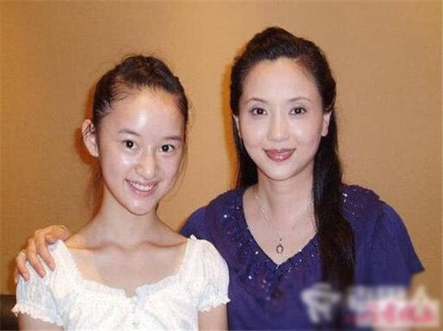 最痴情的女艺人,丈夫离世独自一人将孩子养大,如今重获幸福