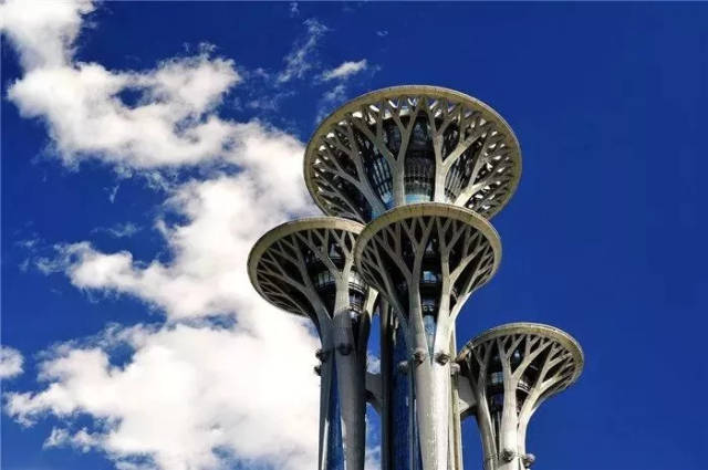 登北京奥运塔,246米高空俯瞰京城璀璨美景