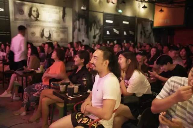 北京首家开在商场里的小剧场,曹云金在喜聚现场等你!